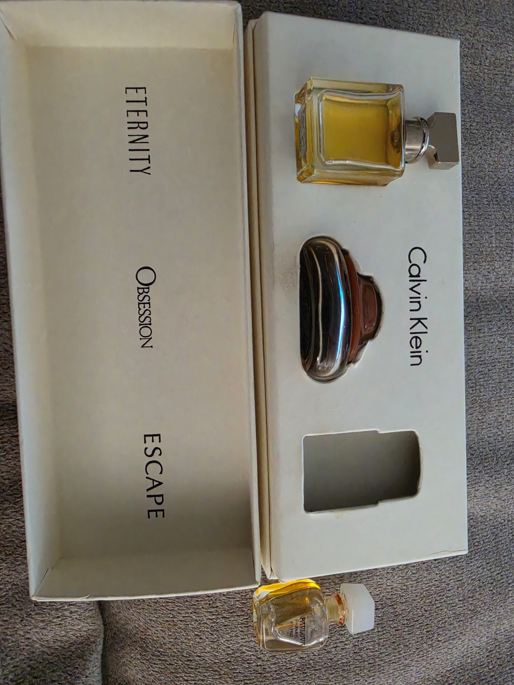 Vintage Perfume Miniatures. Calvin Klein And Pavlova Paris.